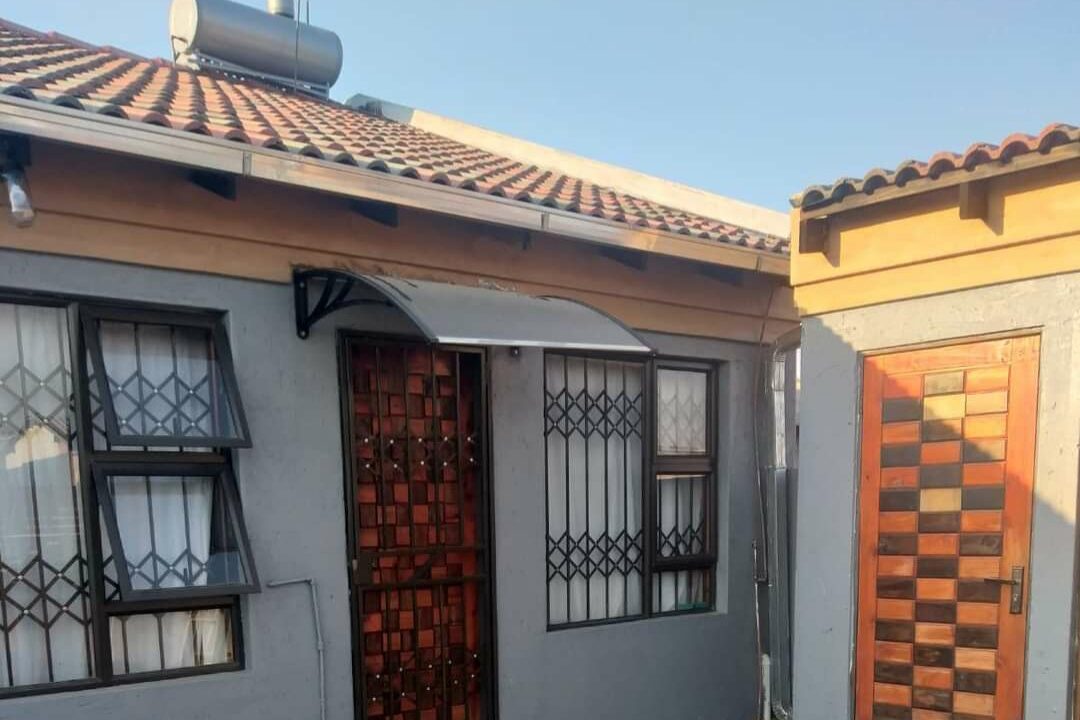 Rooms to rent in Tembisa